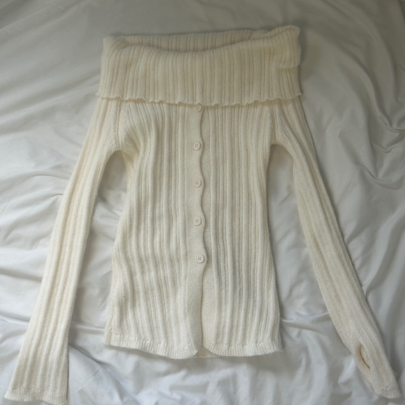 Sweaters - Off White Off Shoulder Top